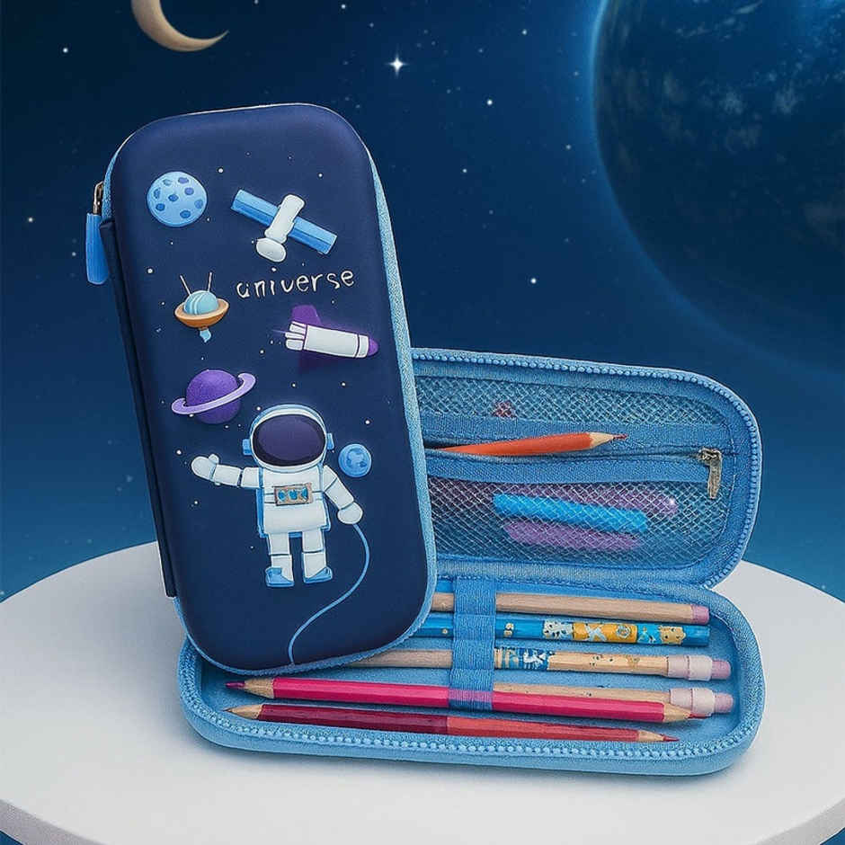Fablue 3D Astronaut Pencil Pouch | Navy