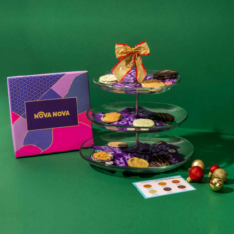 Nova Nova Nutty Waffle Cookies & Chocolates Gift Box
