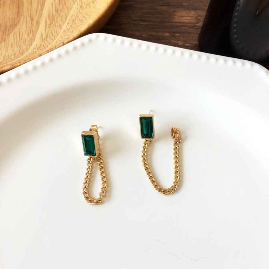 Just Lil Things Gold Pin Earrings | jlt10948