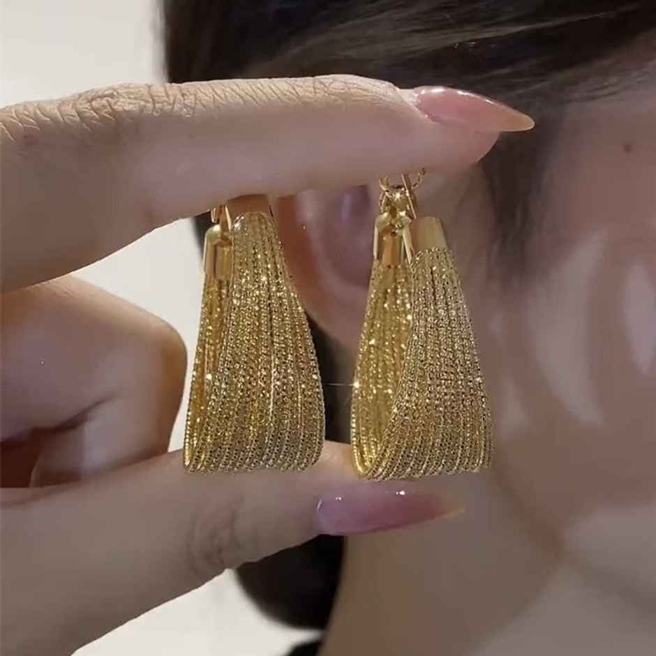 Just Lil Things Gold Hoop Earrings | jlt12134