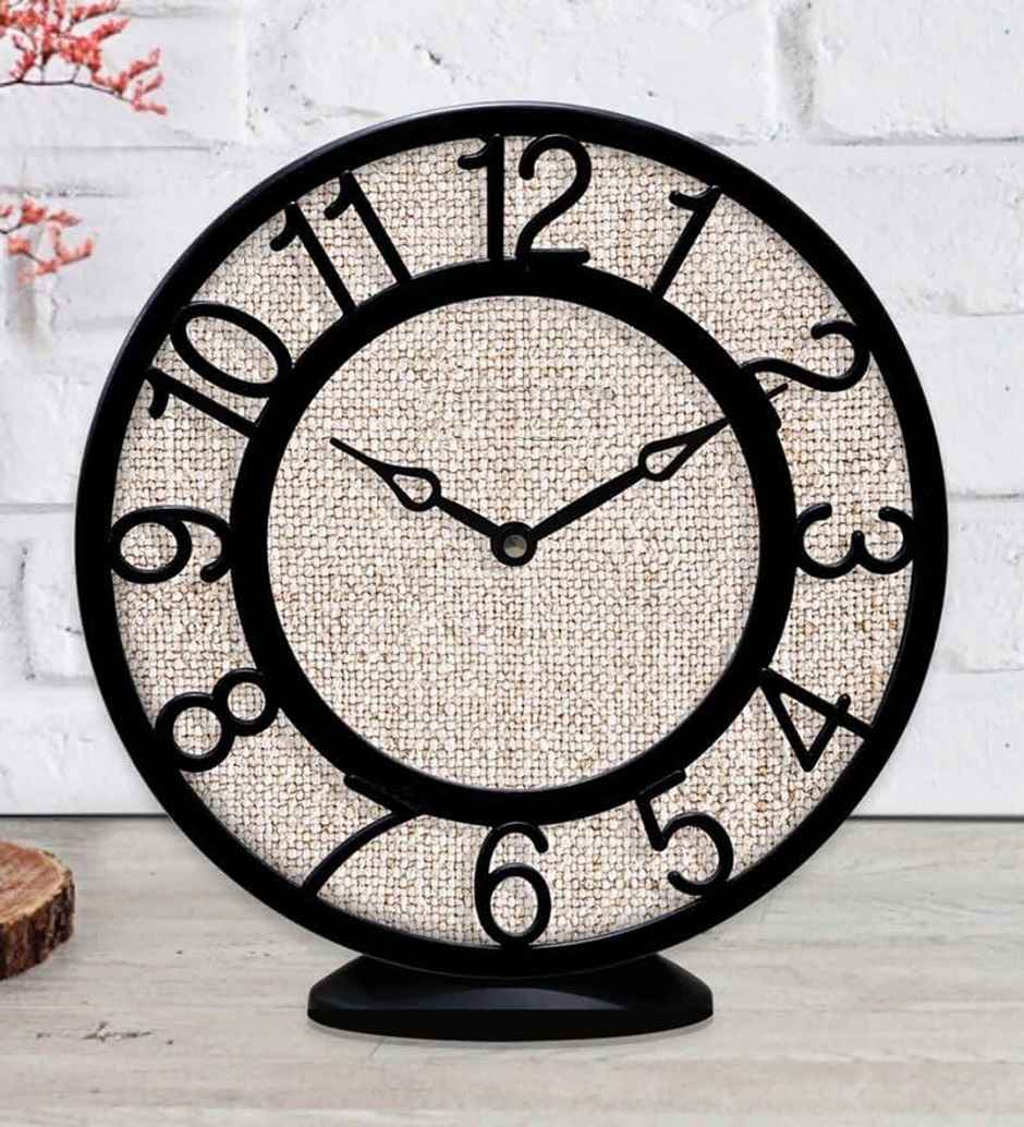 Casacraft by Pepperfry Contemporary 8 Inch Plastic Wall Clock