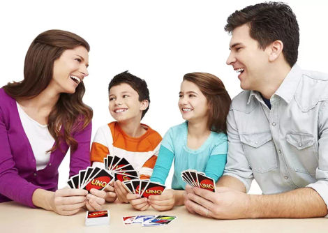 Mattel Games Uno Playing Card Game