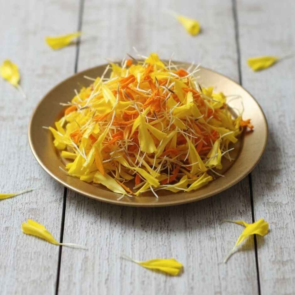 Marigold Mix Petals