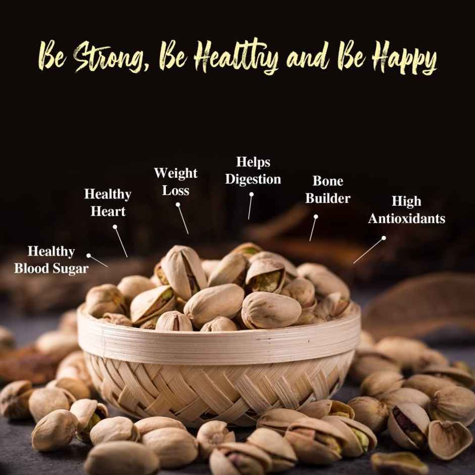 Town Grocer Whole Almonds (100g) & Town Grocer Whole Cashew W320 Premium (100g) & Town Grocer Salted Pistacheos (100g) & Town Grocer Kishmis/Raisins (100g) Combo