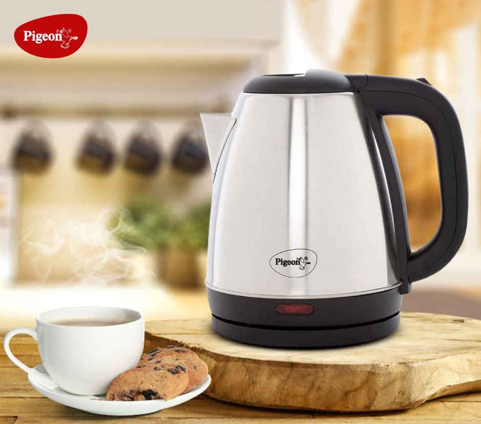 Pigeon by Stovekraft Amaze Plus Electric Kettle (14289) with Stainless Steel Body, 1.5 litre - Silver