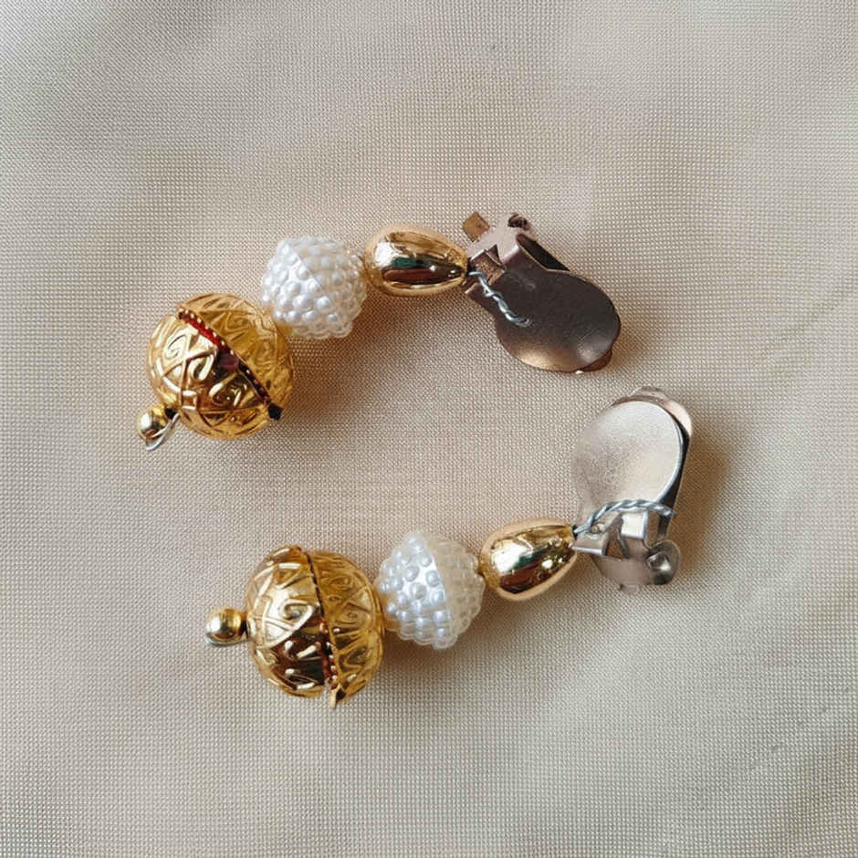 Kids Earring Clip With Moti Work - 4.5 x 0.5 cm