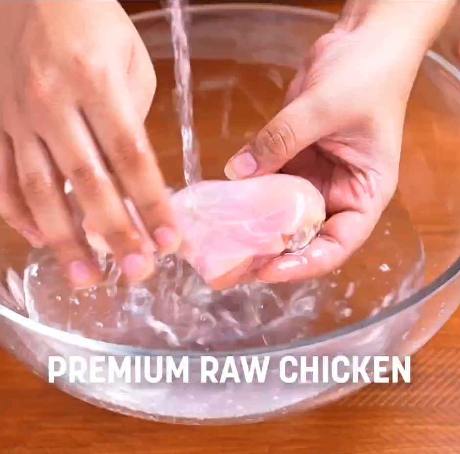 Meatzza Bone-in Frozen Chicken Curry Cut (Antibiotic Free)