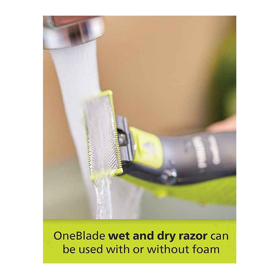 Philips Oneblade Hybrid Trimmer and Shaver with 3 Trimming Combs|QP2525/10