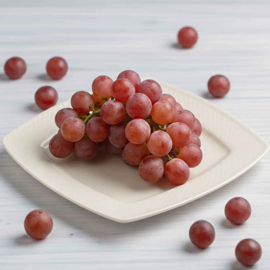 Grapes Red Globe Indian