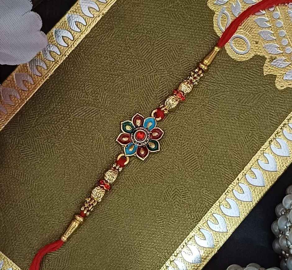 Flower Rakhi | Minakari Detail | Gullak