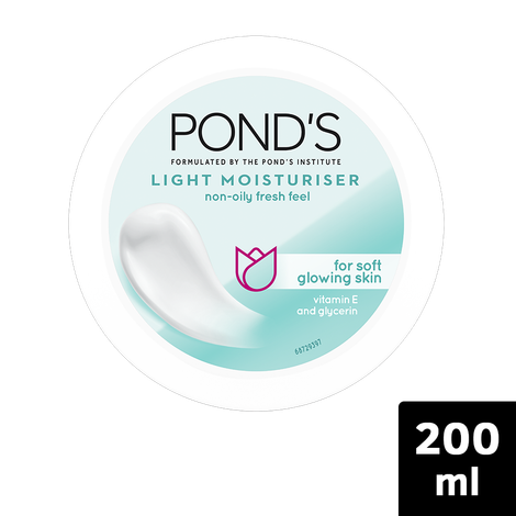 Pond's Light Moisturiser