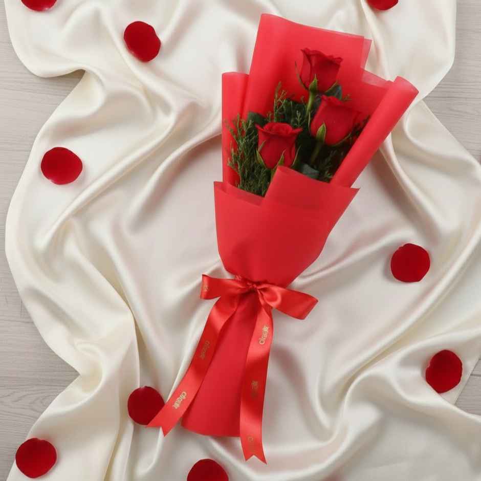 3 Red Rose Bouquet