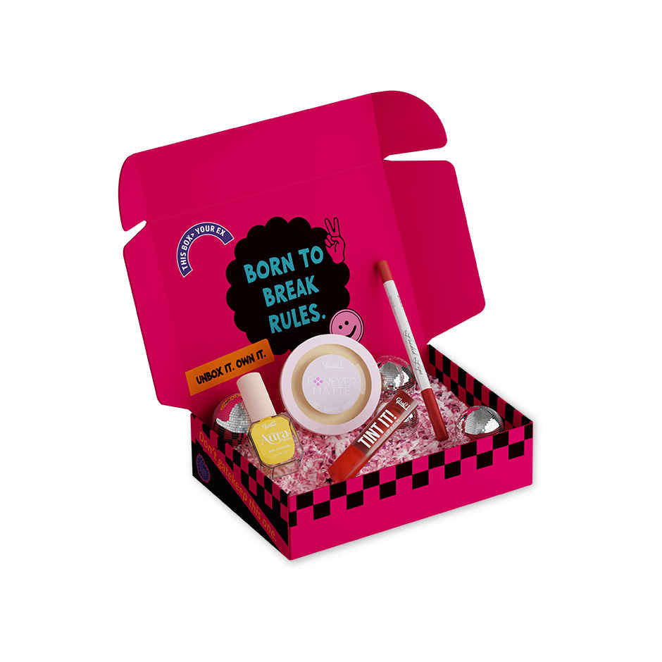 Glam21 Festive Makeup Gift Set | Lip Balm, Lip Liner, Compact & Nail Paint | Beauty Combo | Pack of 4