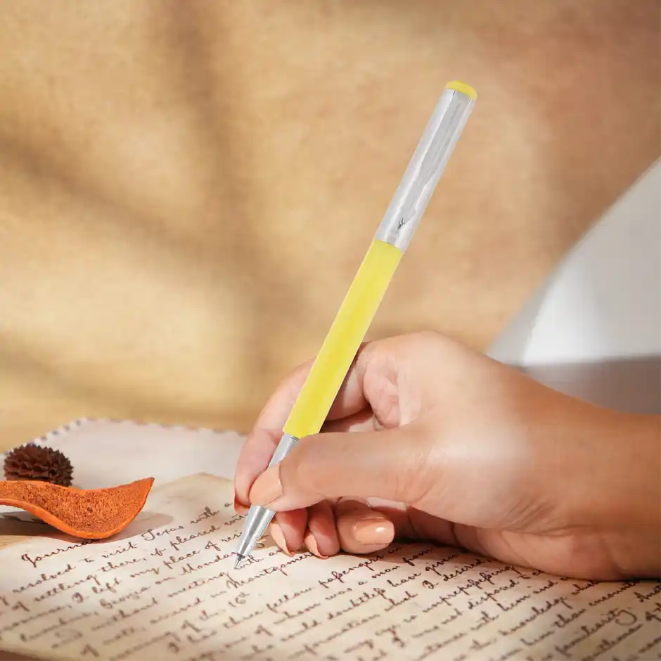 Parker Vector Metallix Yellow Roller Pen & Notebook | Gift Set