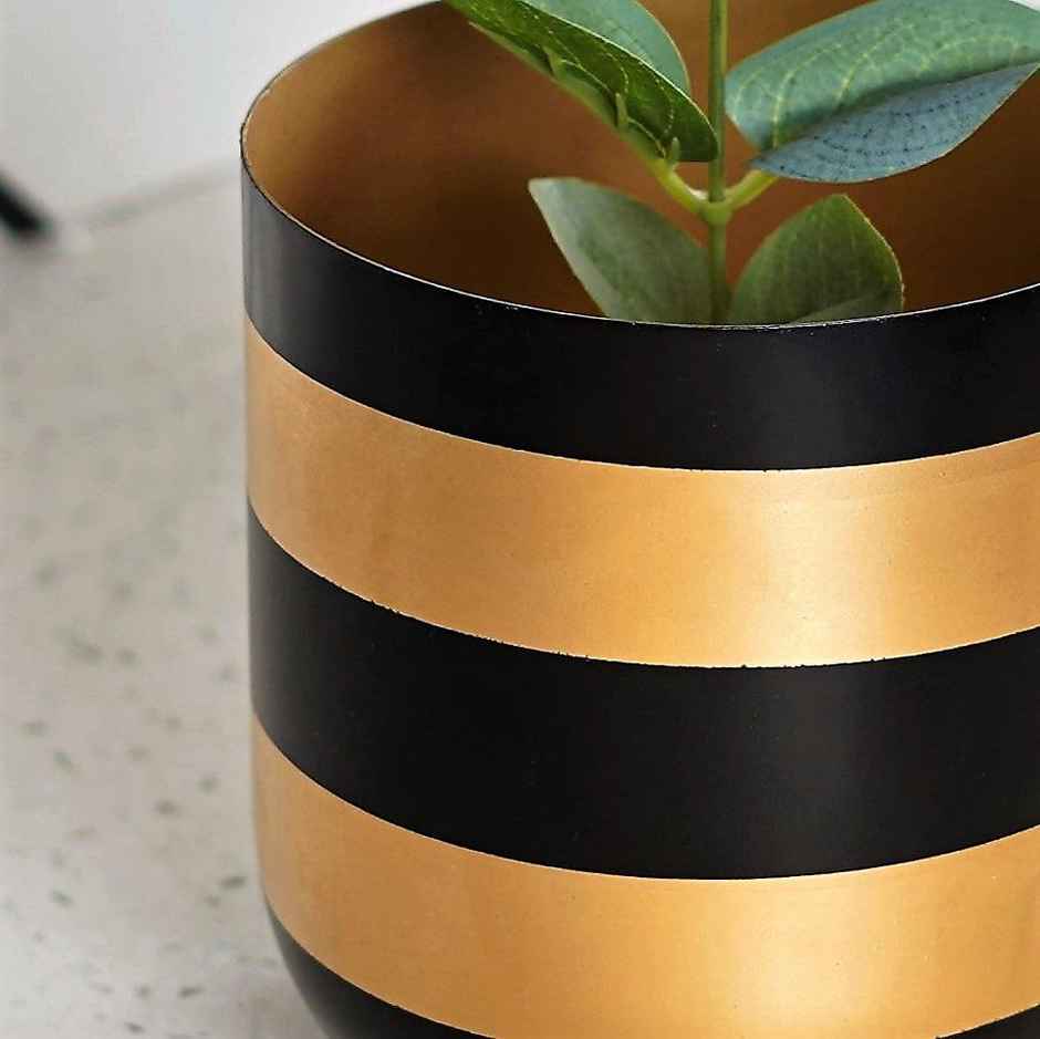 The Artment Handcrafted Metal Planter For Home Decor