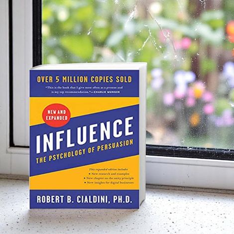 Influence - The Psychology Of Persuasion (New And Expanded)