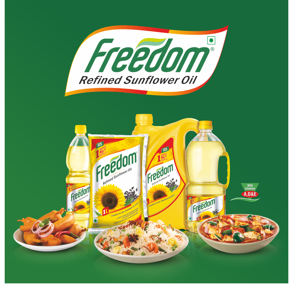 Aashirvaad Atta With Mutigrains(5kg), Freedom Refined Sunflower Oil(1l) & Parrys White Label Sugar(1kg) Combo