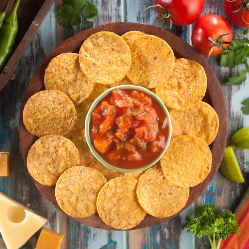 Cornitos Jalapeno Nachos and Salsa Dip Tray 75 g Combo