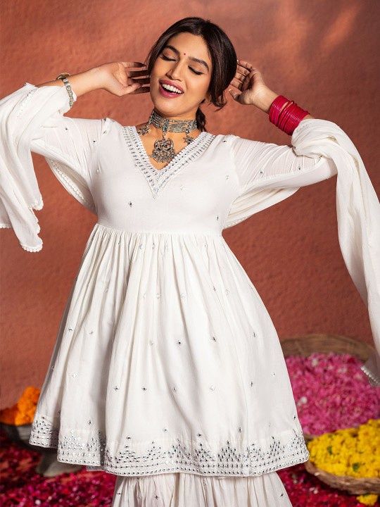 Ishin Women's Kurta Set Ethnic Flared Cotton with Dupatta | Off White - XL