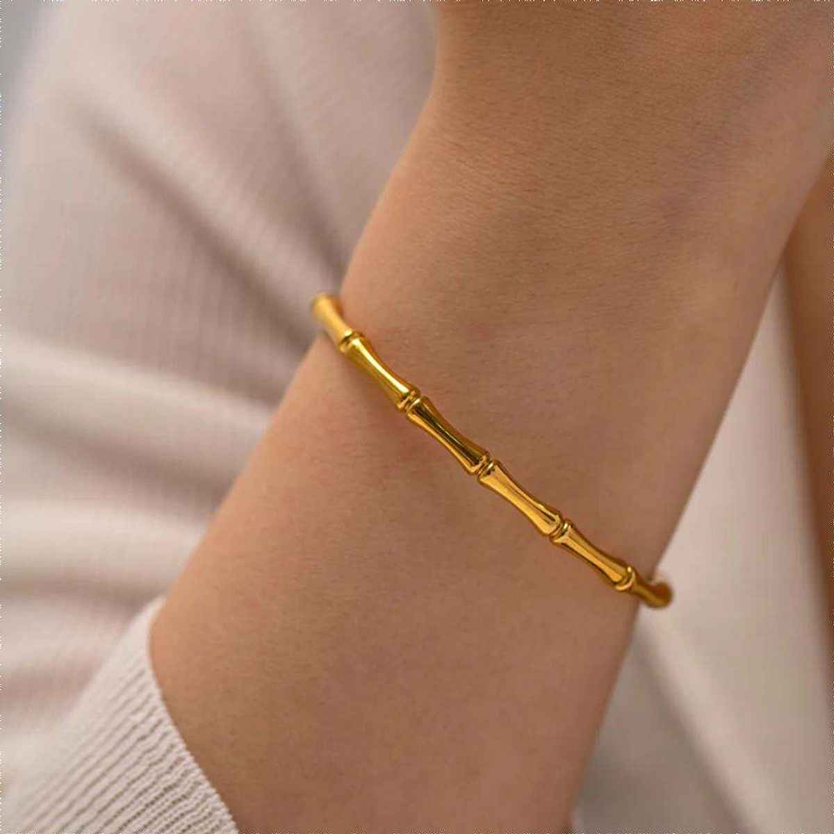Beautynx Golden Bamboo Anti tarnish Bracelet | BNX-BR-0010 - Gold