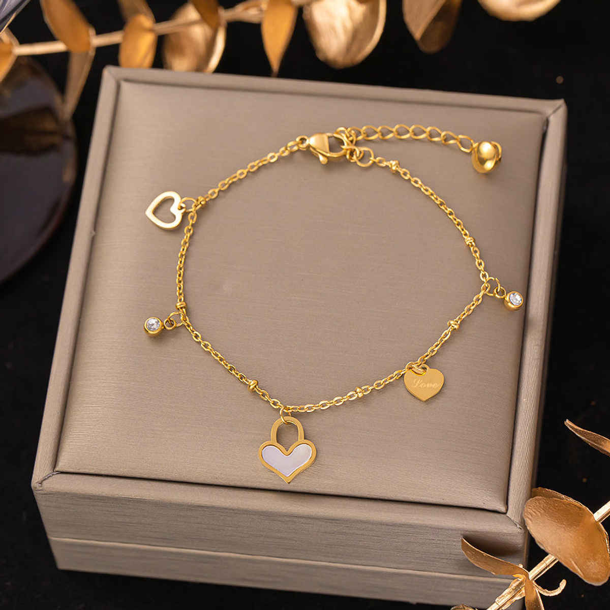 Beautynx Golden Heart Dangle Bracelet | BNX-BR-0007 - Gold