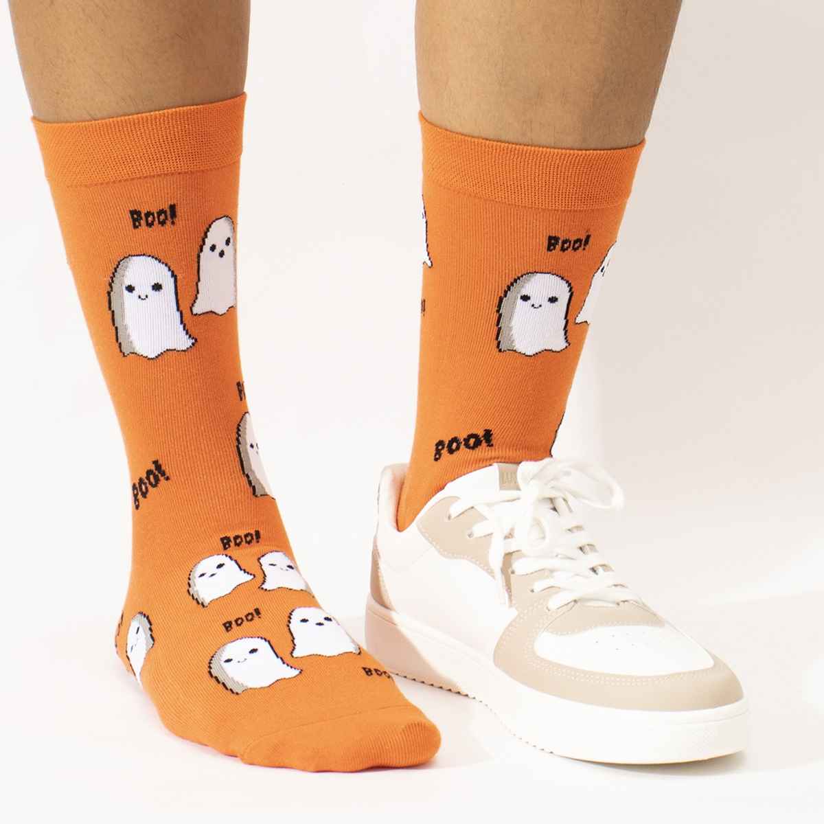 Thela Gaadi Unisex 78% Cotton, 17% Spandex, and 5% Elastic Socks | Olive and Orange - Free Size