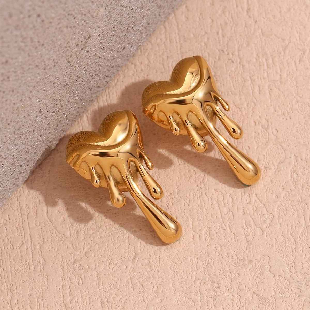Beautynx Golden Melted Heart Earrings | Gold | BNX-EAR-0070
