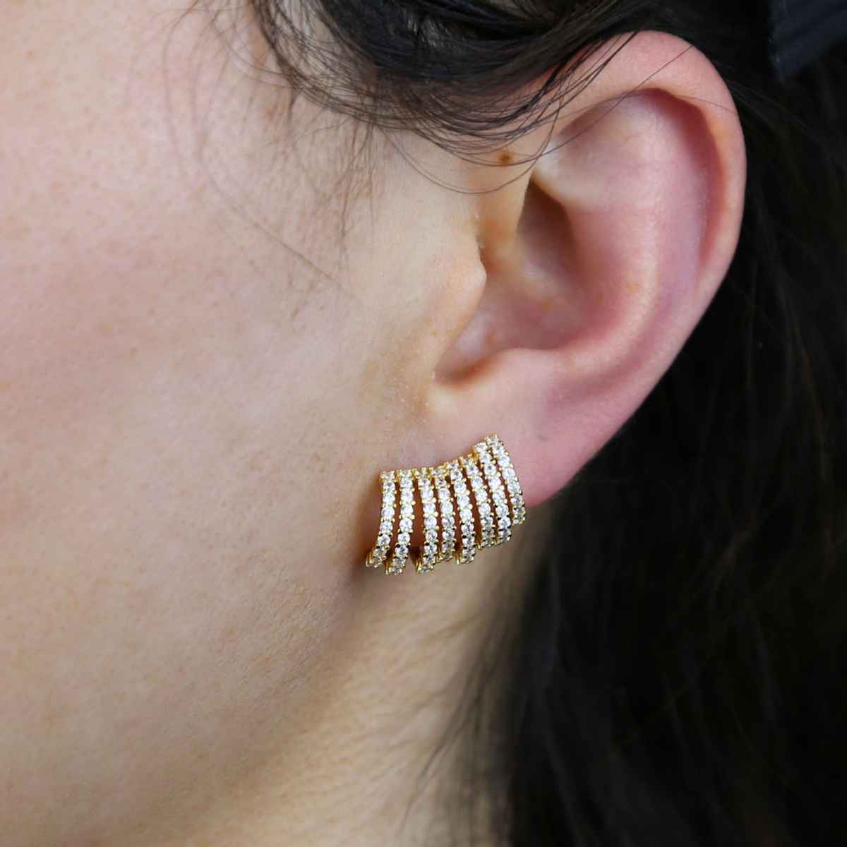 Beautynx Radiant Wave Spark Earrings | Gold | BNX-EAR-0053