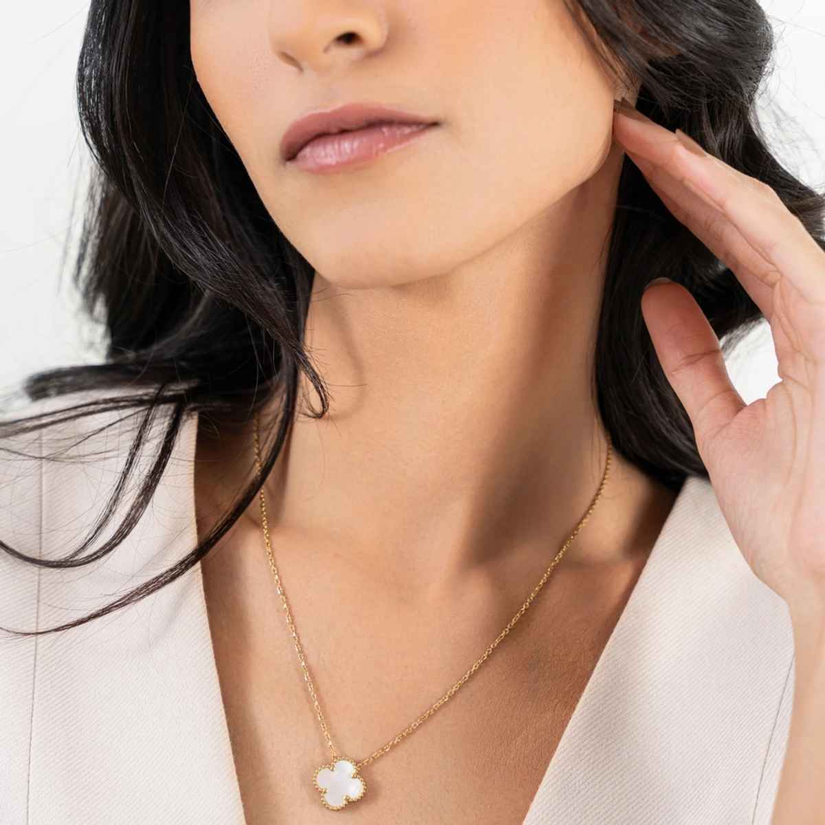 ZAISHA 18K Gold Plated Dainty Clover Pendant Necklace | Birthday | Anniversary | Valentines gift