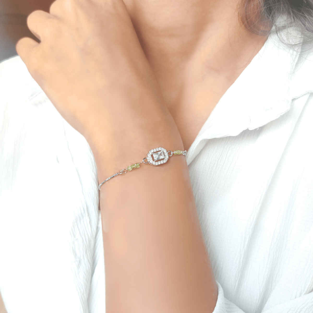 Bodh Gem and Crystals Peridot Silver Bracelet