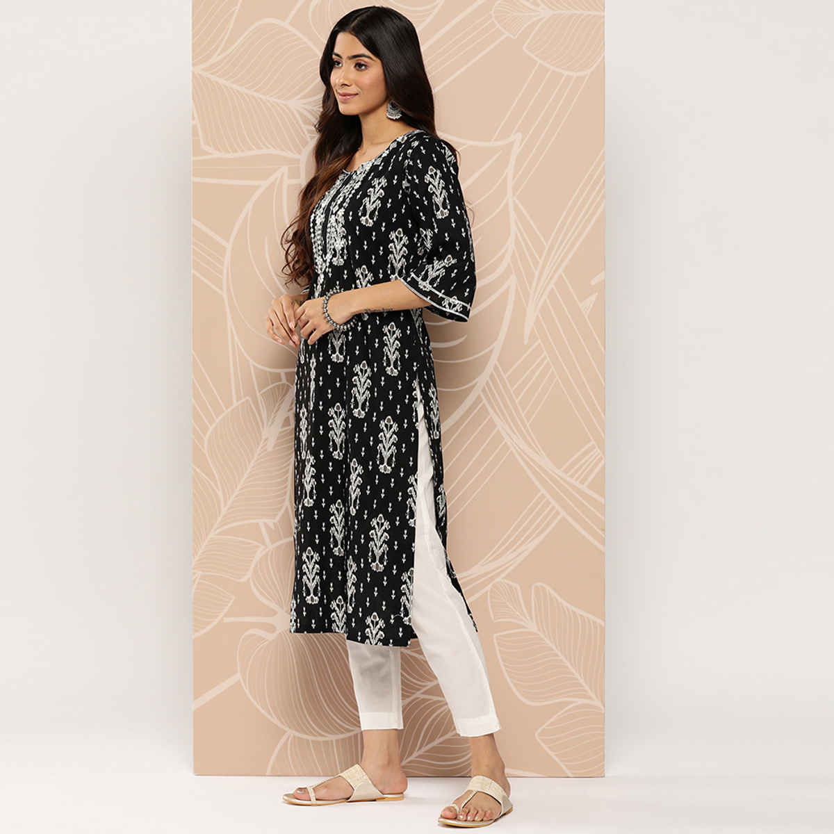 Libas Women Black Cotton Mirror Embroidered Detail Ethnic Straight Kurta - 26185M