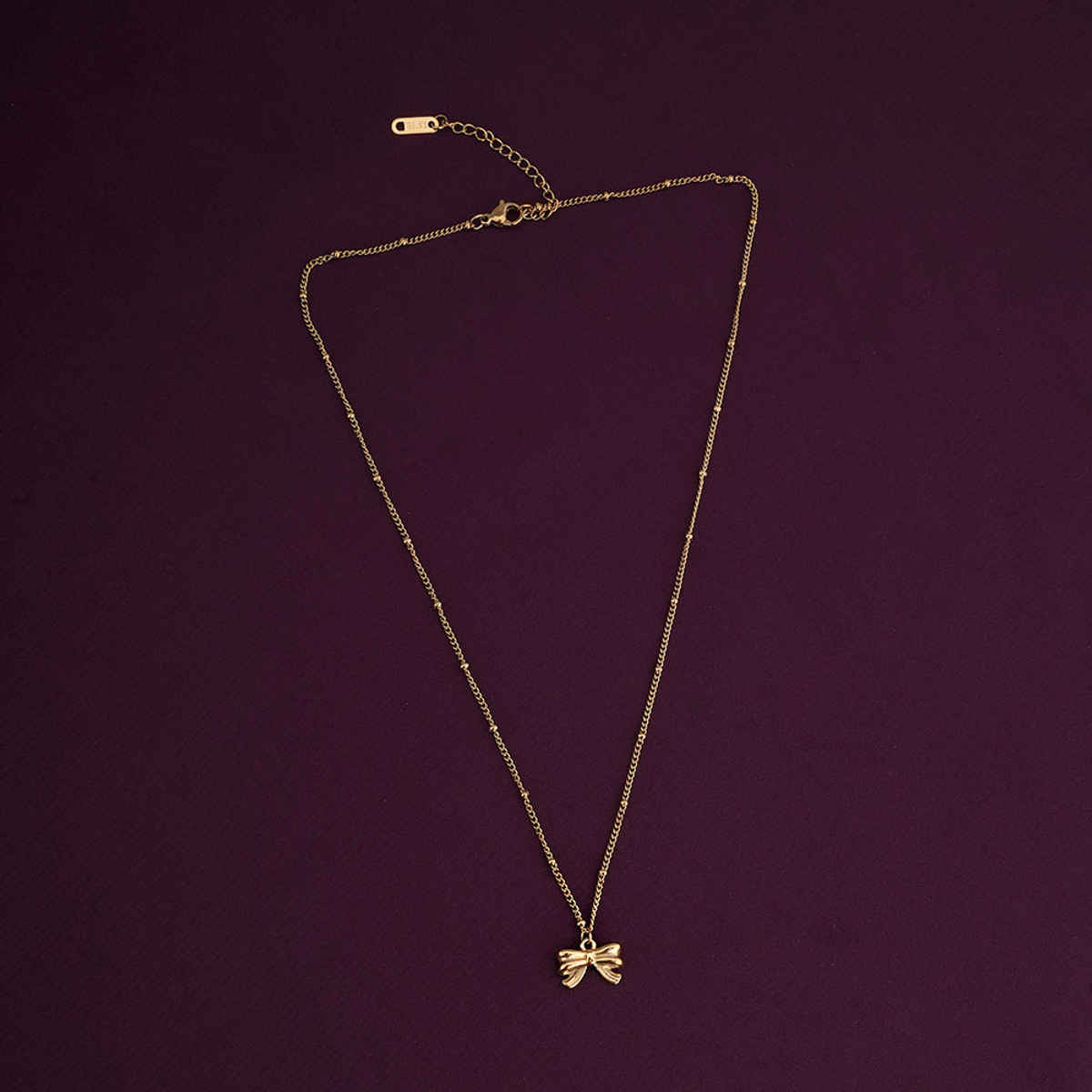 PALMONAS Ribbon Pendant Necklace