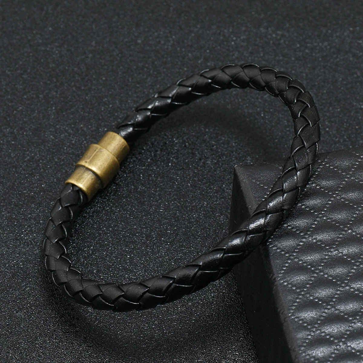 Estailo Fashion Urban Braided Leather Bracelet Sleek Black Strap with GoldenTone Lock Mens | MB00003