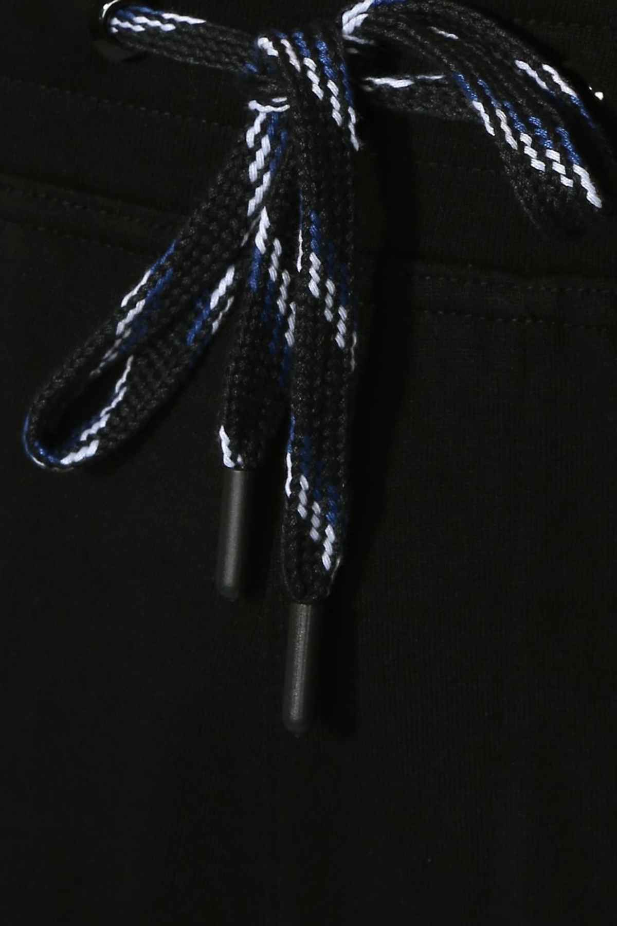 Van Heusen Athleisure Men Cotton Black Solid Smart Tech Easy Stain Release Knit Shorts |M