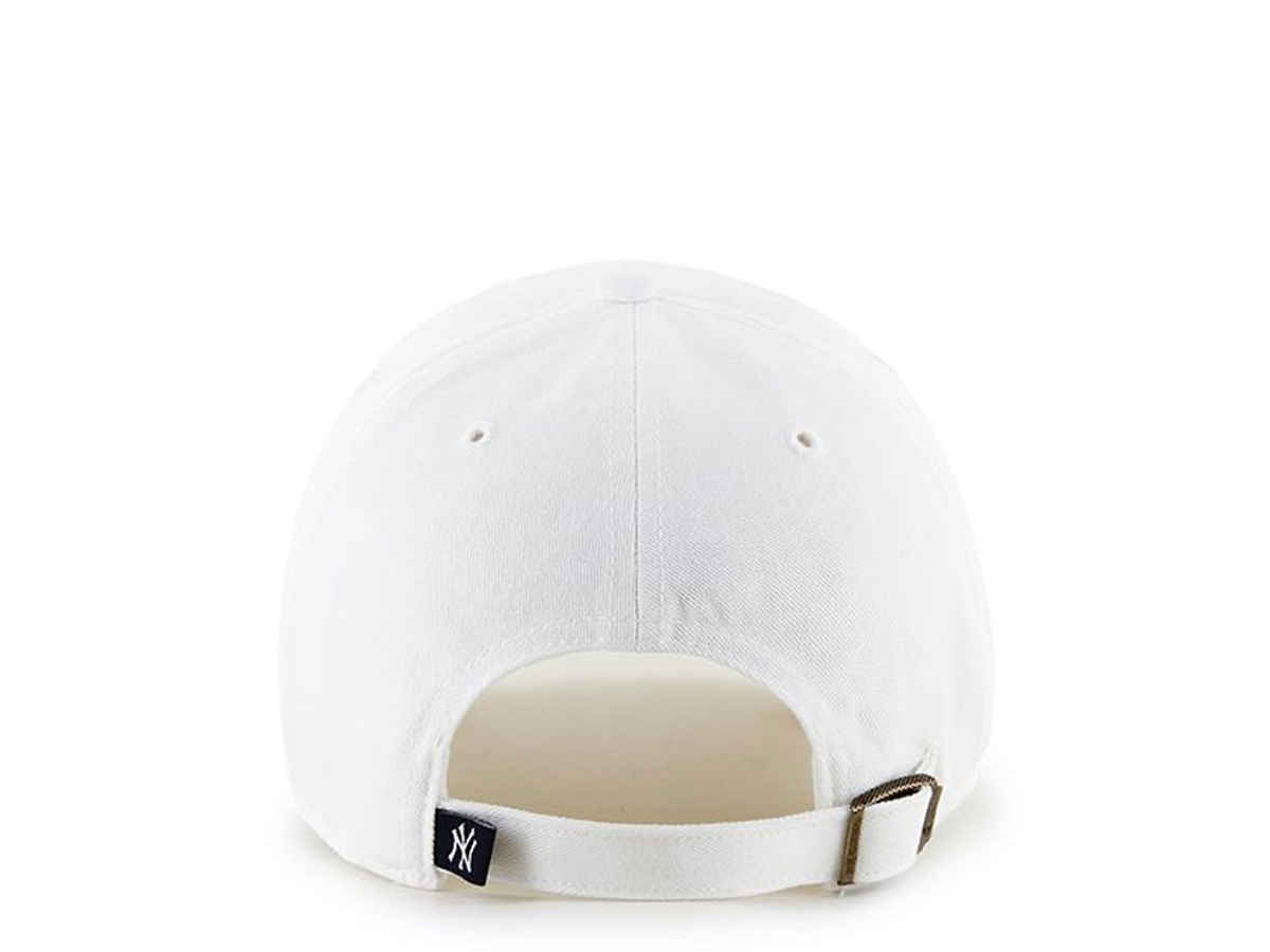 Blynk Embellished Baseball Cap | White