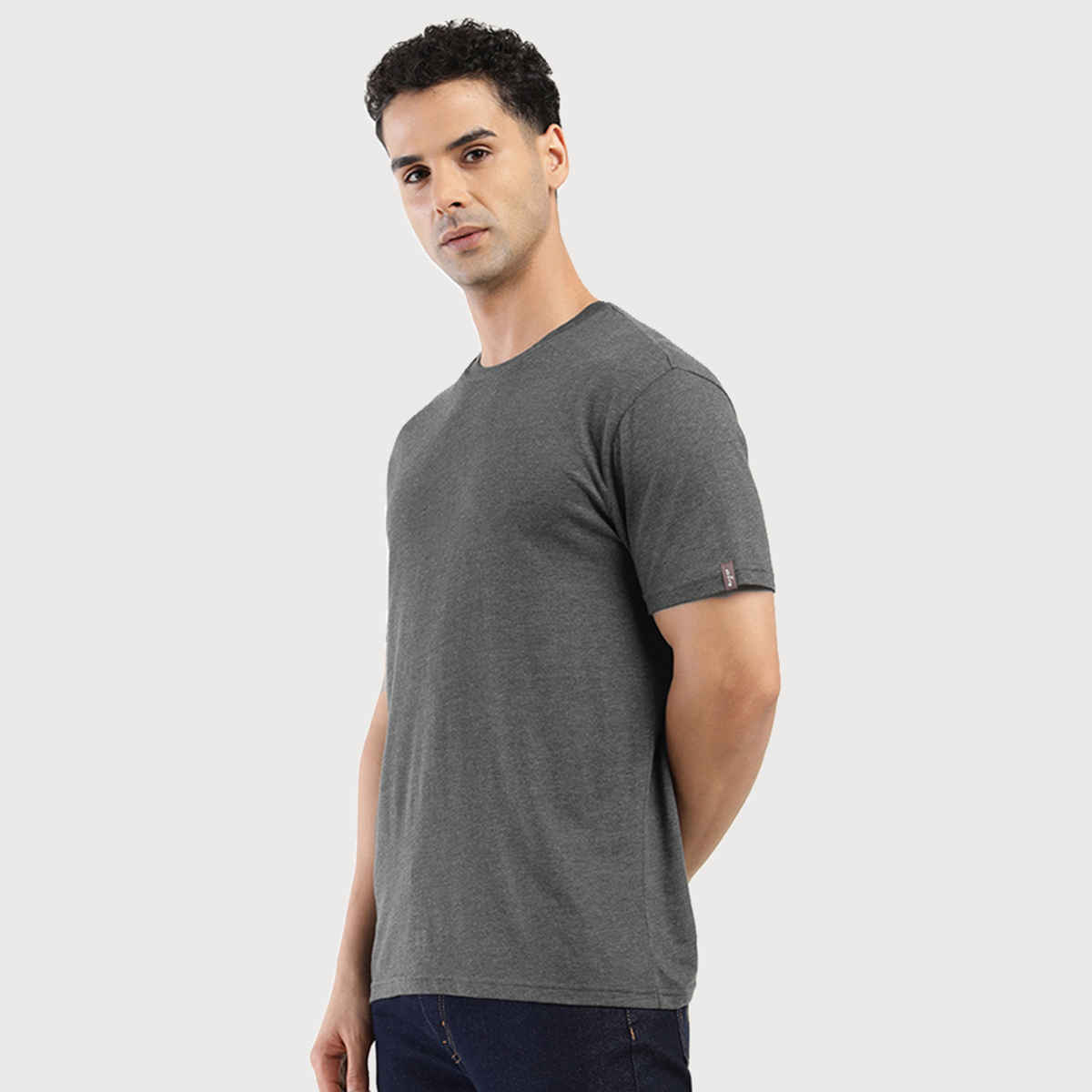 Levi's Men's Poly Cotton Round Neck T-shirt | Dark Grey - M