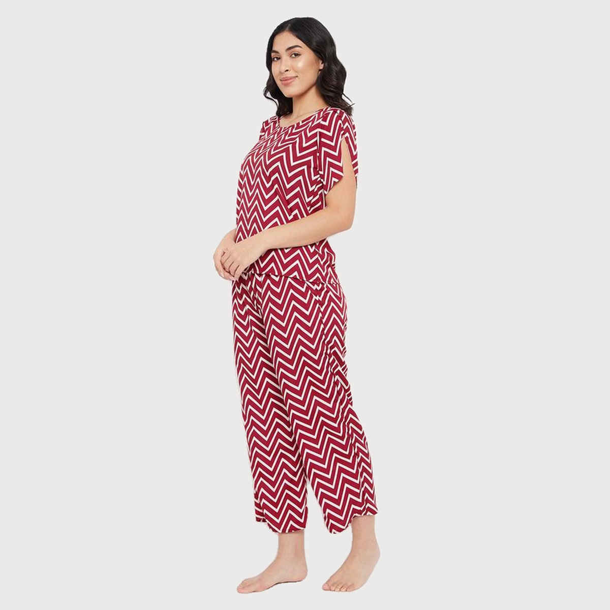 Clovia Women's Chevron Print Rayon Top & Pyjama Set | LS0534D04 | Red - L