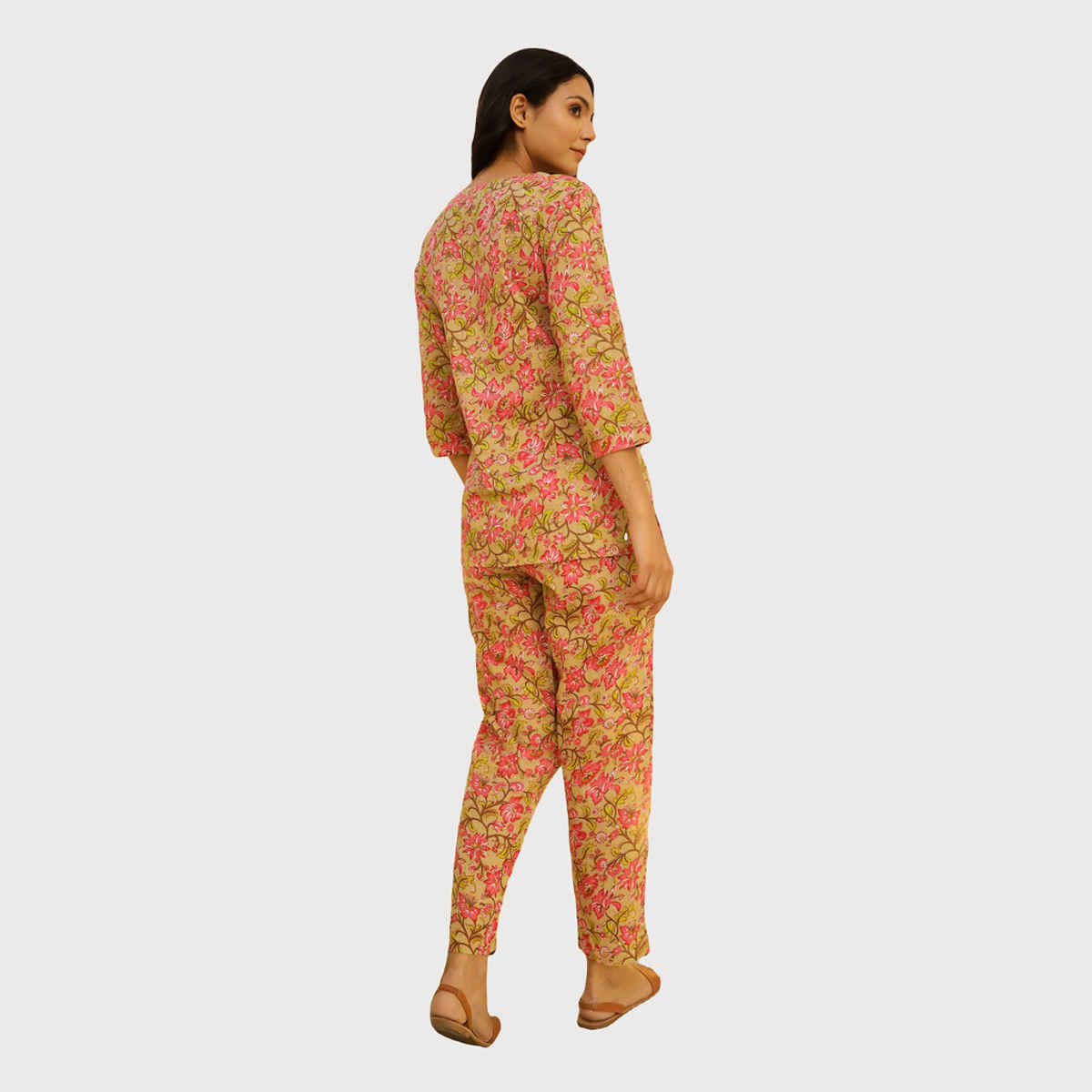 Sanskrutihomes Women Printed Pure Cotton Night Suit | Beige | L