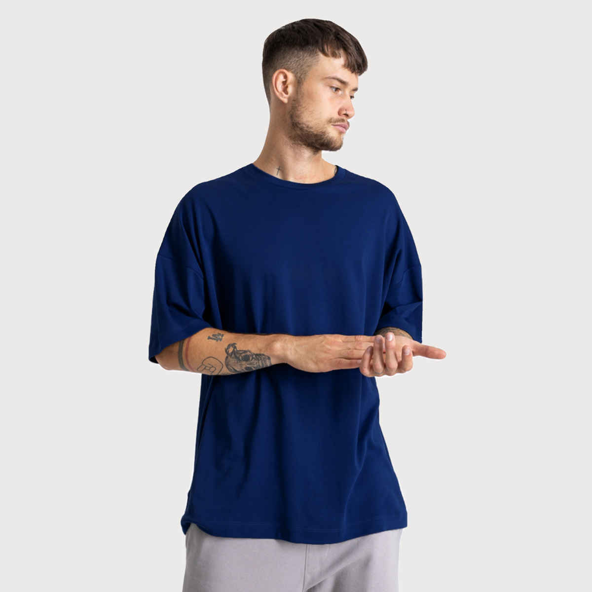 De Tees Men's Oversize T-shirt | M-OST-NAVY-WARM-ENERGY | Navy - M