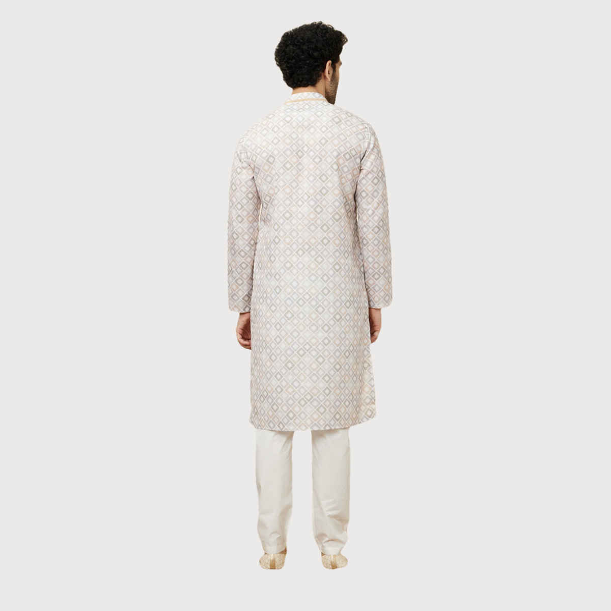 Manyavar Cream Blended Cotton Self Design Kurta | M