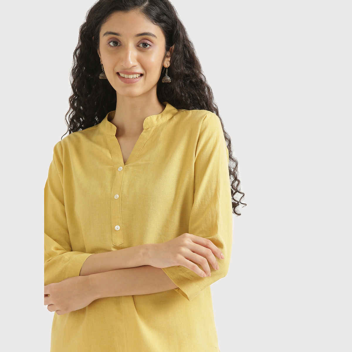 Saadaa Women's Short Airy Linen Kurta | Yellow - S