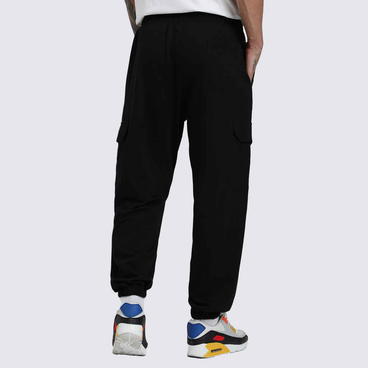 VEIRDO Men's Solid Regular Cargo with Side Pocket | VDMBW0300002 | Black - L