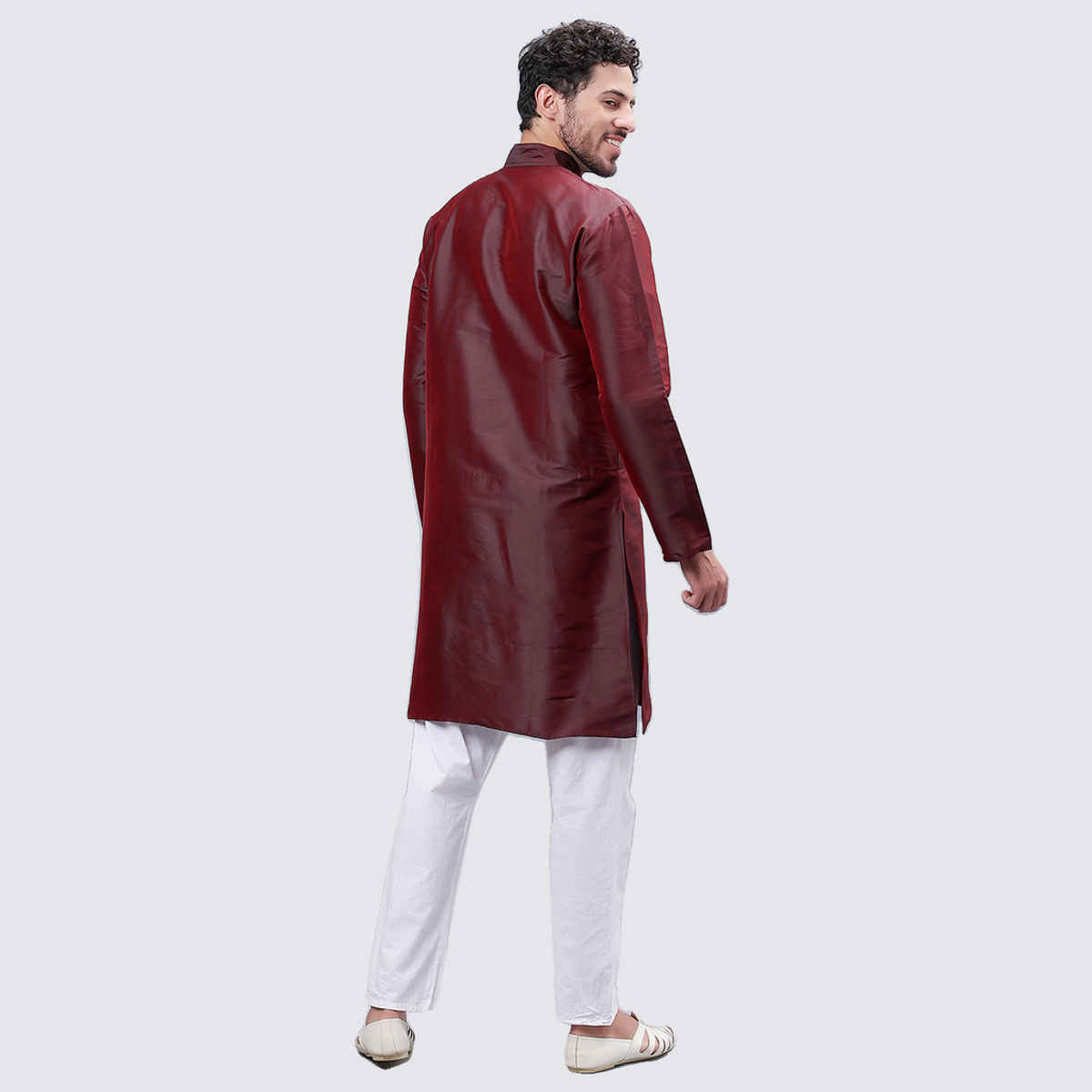 Mad Over Print Men's Silk Blended Kurta | Maroon - L