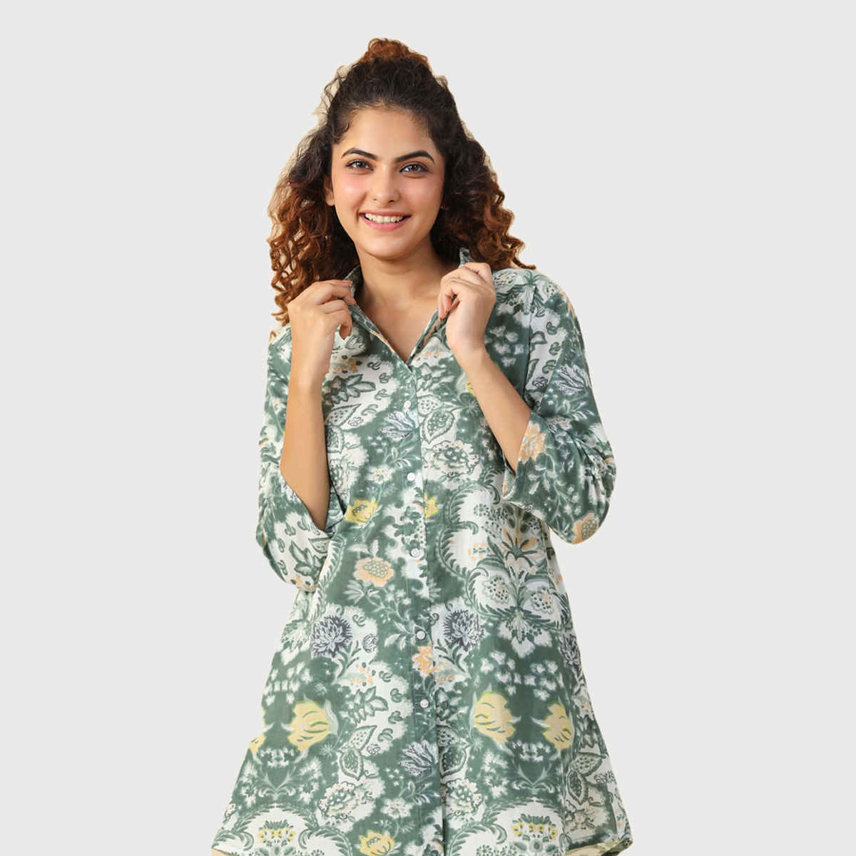 Sanskrutihomes Floral Printed Pure Cotton Night Suit | Green - White | XL