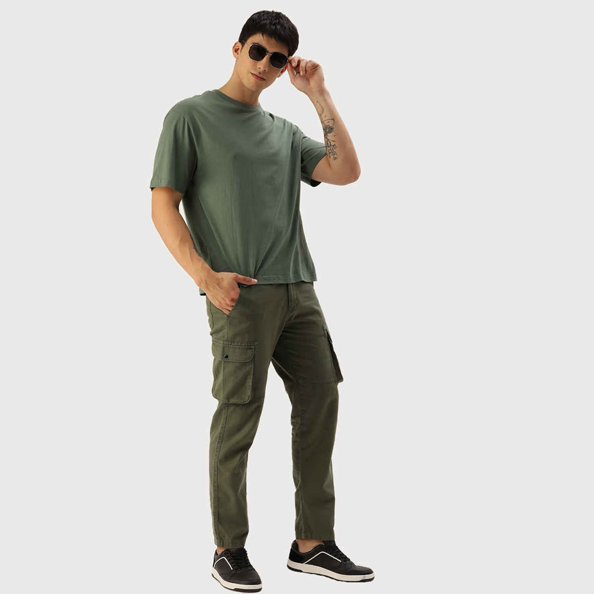 IVOC Men's Regular Fit Cargo Trousers | Olive - 32