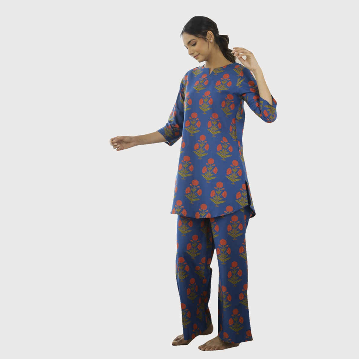 Sanskrutihomes Floral Printed Pure Cotton Night Suit | Blue - S