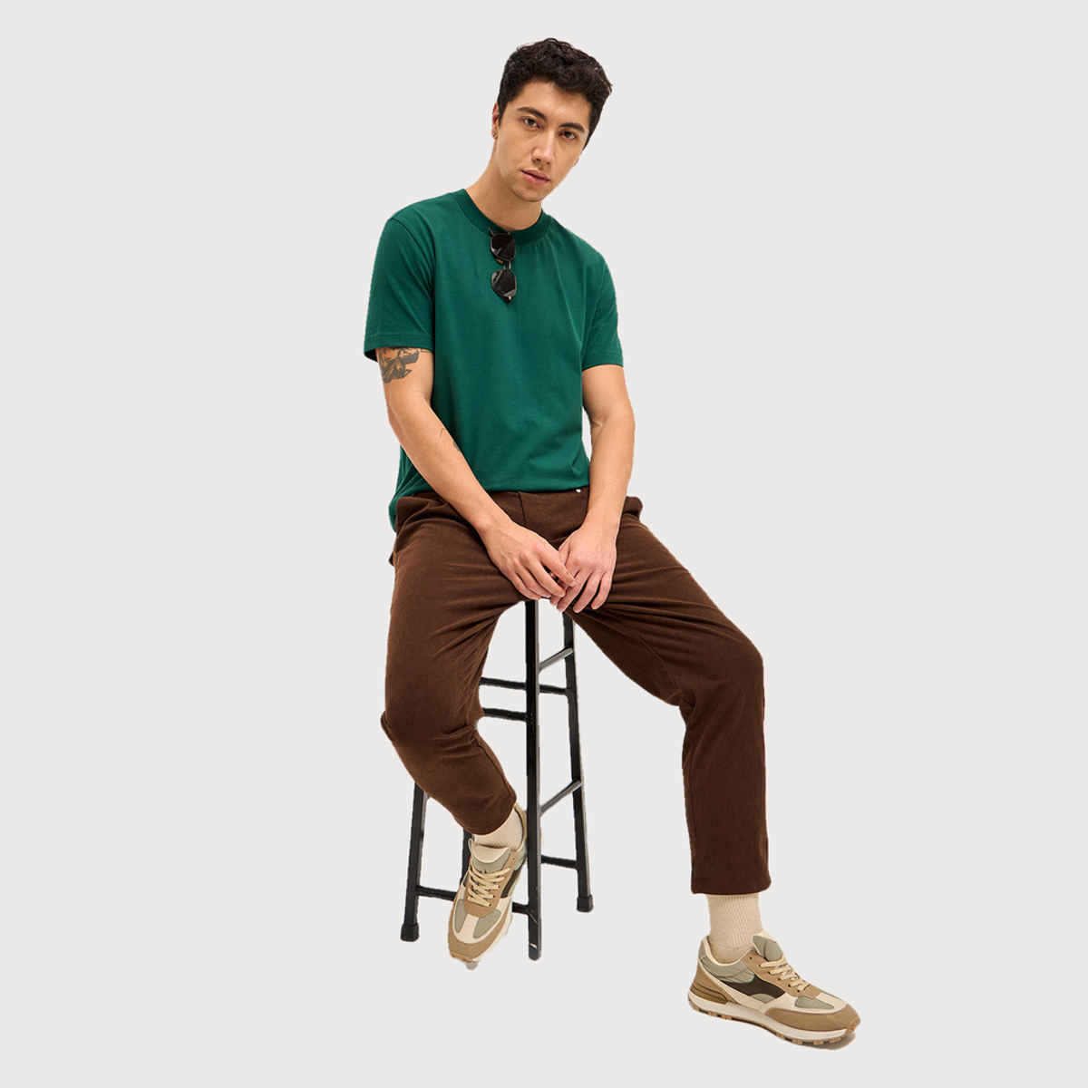 The Bear House Men Relax Fit Solid T-shirt - Grelaro | Bottle Green | M