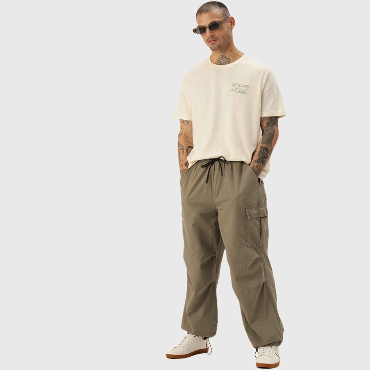 Bene Kleed Unisex Parachute Cargo Trousers | Brown - 28