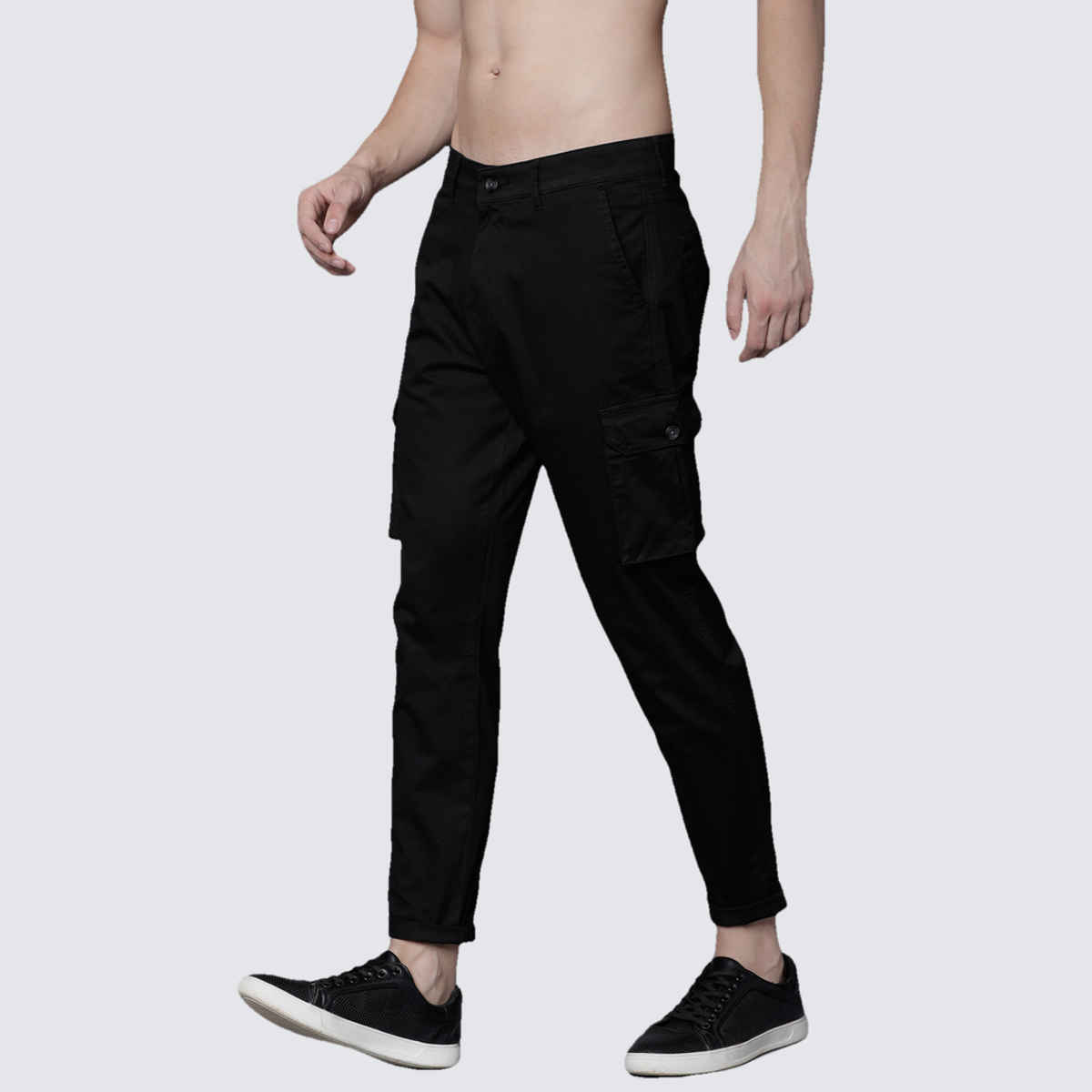 HIGHLANDER Men's Slim Fit Solid Cargos | Black - 34
