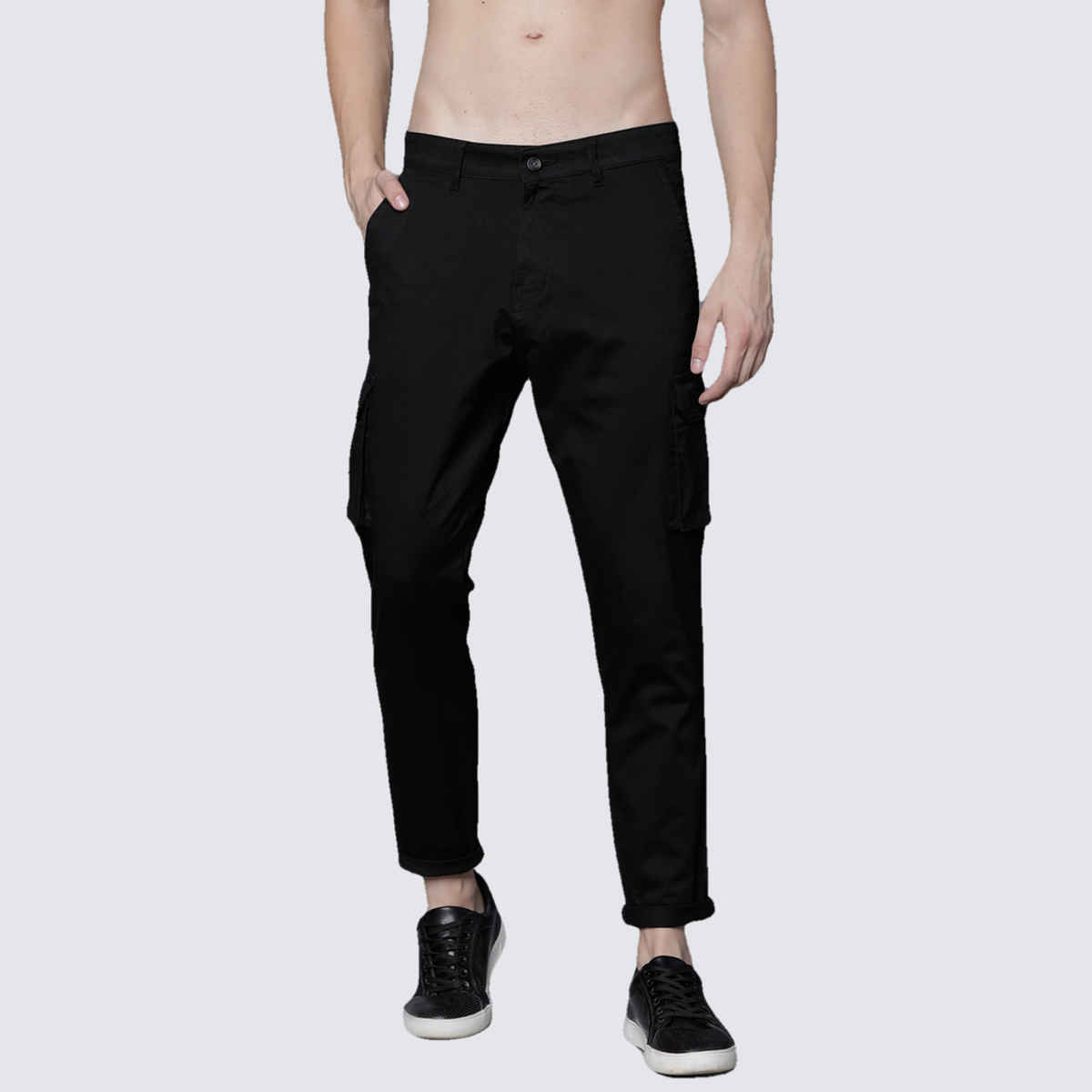 HIGHLANDER Men's Slim Fit Solid Cargos | Black - 34